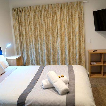 Am I In Heaven? Luxury 3 Ensuite Bedrooms Sleeps 8 Greymouth Extérieur photo
